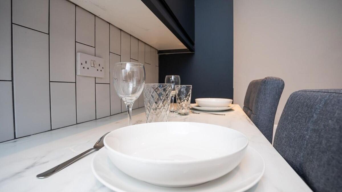 1 Bdr Apartment At Queens Uni By Belfast City Breaks מראה חיצוני תמונה